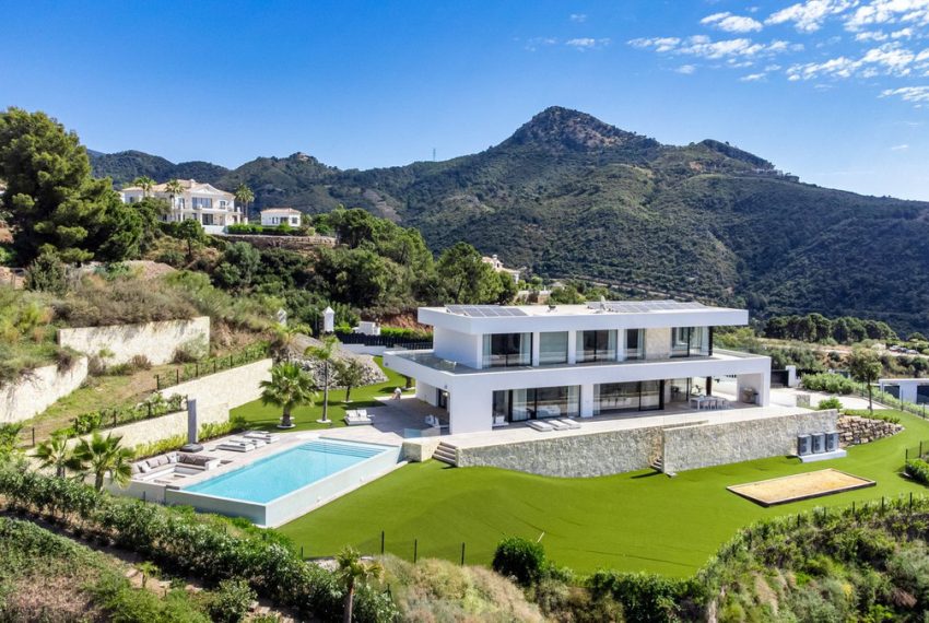 R4992400-Villa-For-Sale-Benahavis-Detached-7-Beds-462-Built-2