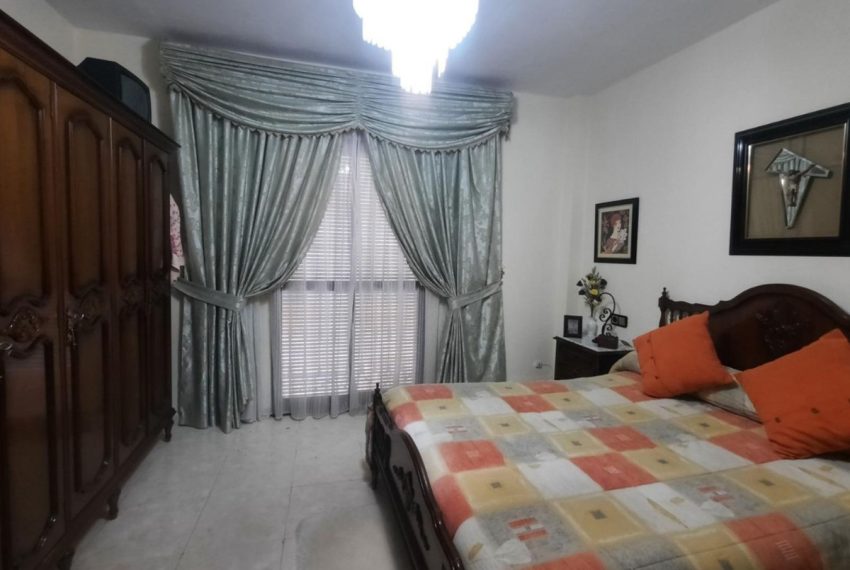 R4992580-Villa-For-Sale-Monda-Semi-Detached-4-Beds-300-Built-10