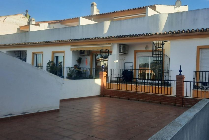 R4992580-Villa-For-Sale-Monda-Semi-Detached-4-Beds-300-Built-14