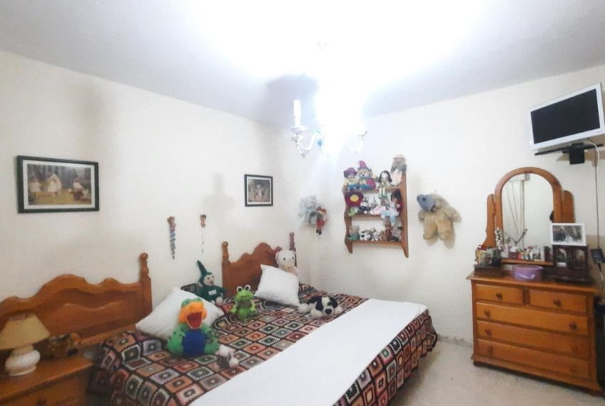 R4992580-Villa-For-Sale-Monda-Semi-Detached-4-Beds-300-Built-6