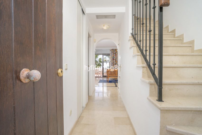 R4993159-Apartment-For-Sale-Los-Arqueros-Penthouse-2-Beds-161-Built-9