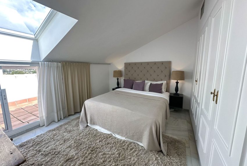 R4993951-Apartment-For-Sale-Nueva-Andalucia-Penthouse-Duplex-2-Beds-137-Built-18
