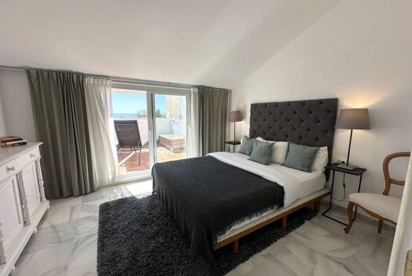 R4993951-Apartment-For-Sale-Nueva-Andalucia-Penthouse-Duplex-2-Beds-137-Built-3