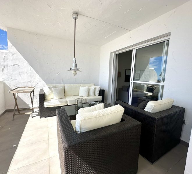 R4993951-Image 1-Penthouse Duplex - 2 Beds - 137 Built