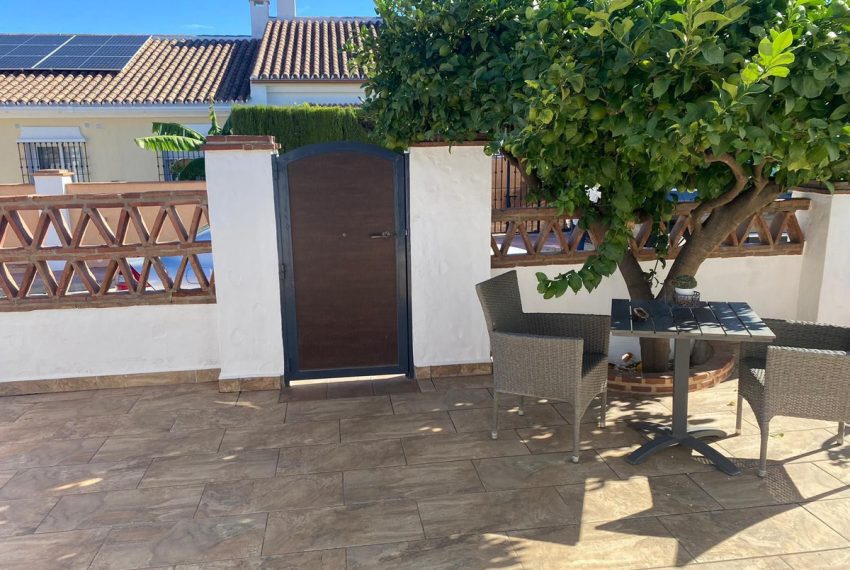 R4995277-Villa-For-Sale-Coin-Semi-Detached-3-Beds-90-Built-1