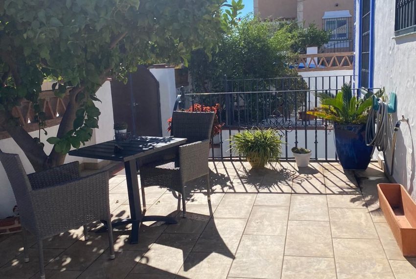R4995277-Villa-For-Sale-Coin-Semi-Detached-3-Beds-90-Built-2