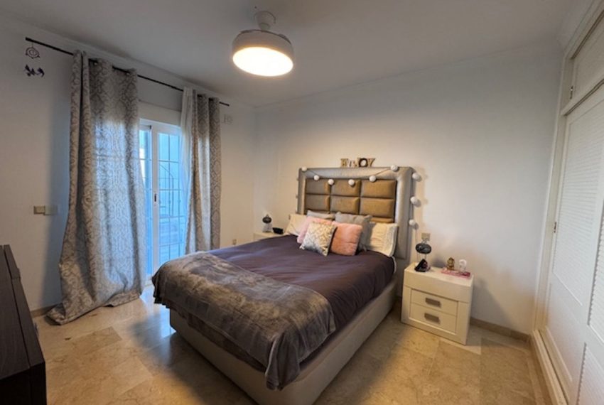 R5002051-Townhouse-For-Sale-La-Mairena-Terraced-4-Beds-237-Built-17
