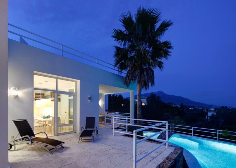 R2431955-Villa-For-Sale-La-Quinta-Detached-5-Beds-428-Built-1