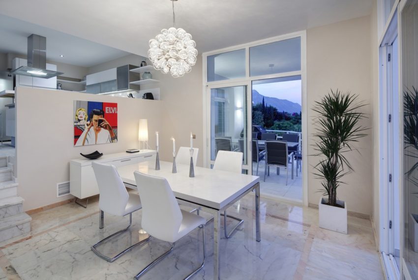 R2431955-Villa-For-Sale-La-Quinta-Detached-5-Beds-428-Built-11