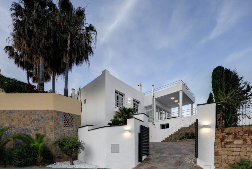 R2431955-Villa-For-Sale-La-Quinta-Detached-5-Beds-428-Built-15