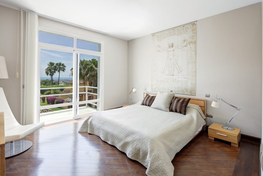 R2431955-Villa-For-Sale-La-Quinta-Detached-5-Beds-428-Built-16