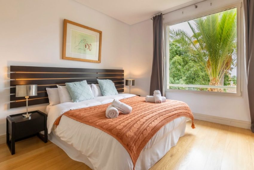 R2607320-Apartment-For-Sale-The-Golden-Mile-Penthouse-3-Beds-290-Built-10