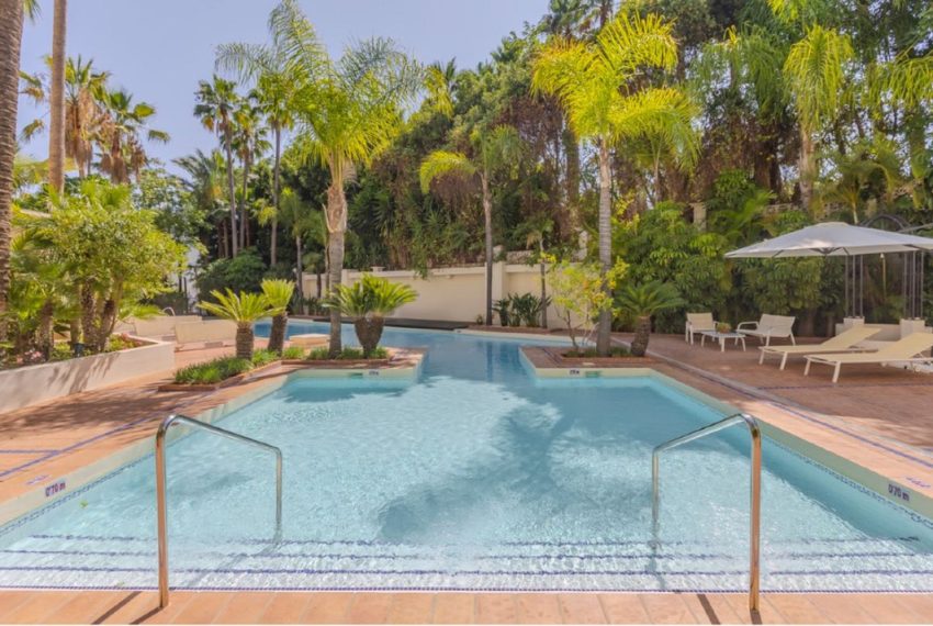 R2607320-Apartment-For-Sale-The-Golden-Mile-Penthouse-3-Beds-290-Built-18