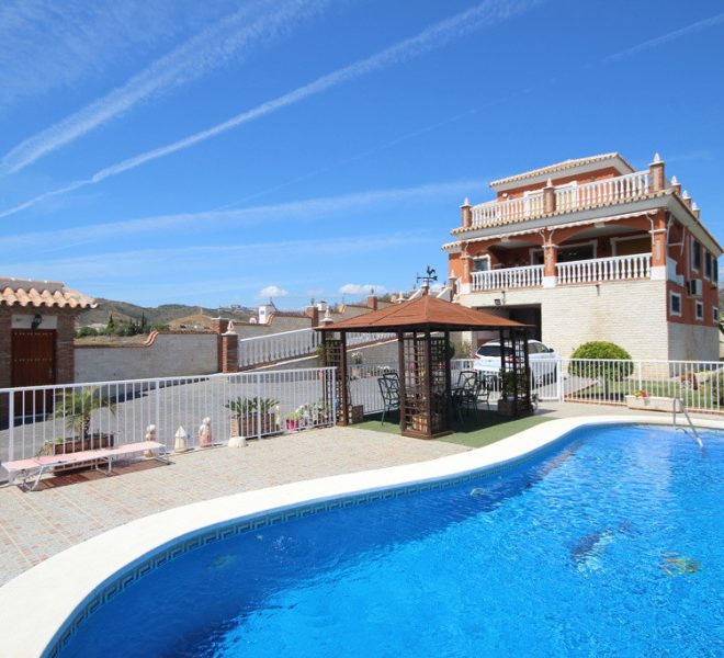 R2652758-Image 1-Detached - 5 Beds - 493 Built