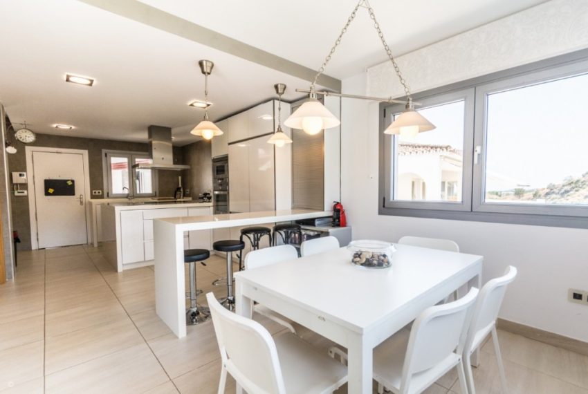 R2961143-Villa-For-Sale-Mijas-Costa-Detached-5-Beds-363-Built-13