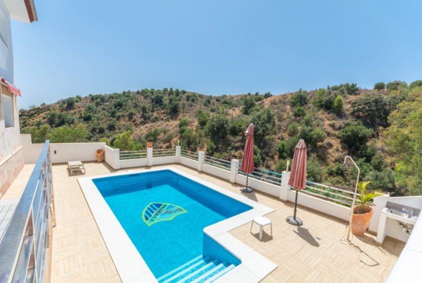 R2961143-Villa-For-Sale-Mijas-Costa-Detached-5-Beds-363-Built