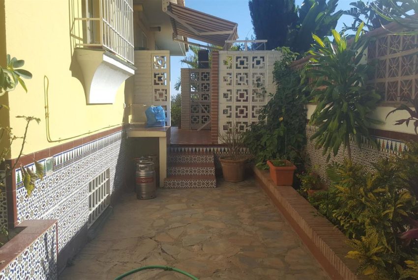 R3036125-Villa-For-Sale-Mijas-Costa-Detached-6-Beds-360-Built-10