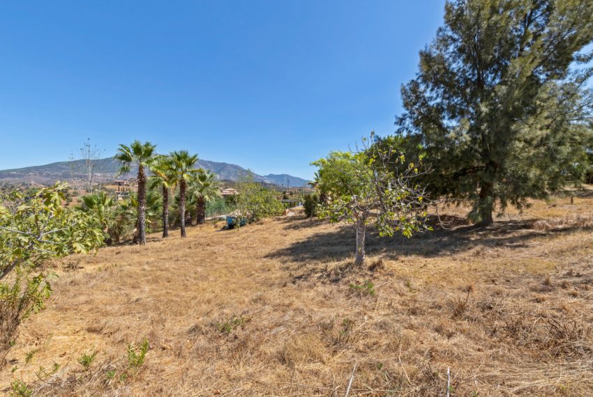 R3211273-Villa-For-Sale-Mijas-Costa-Finca-4-Beds-150-Built-1