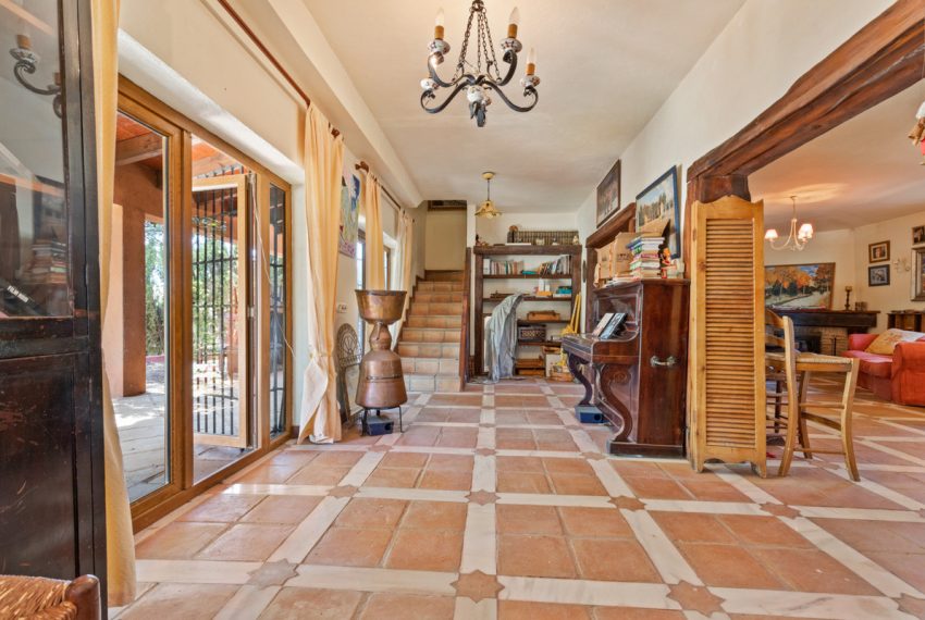 R3211273-Villa-For-Sale-Mijas-Costa-Finca-4-Beds-150-Built-6