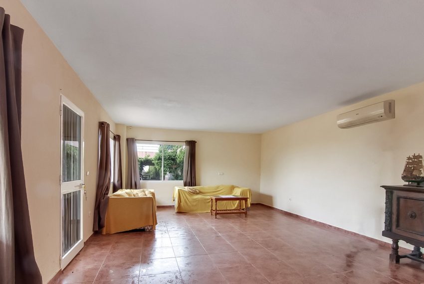 R3220219-Villa-For-Sale-Mijas-Detached-7-Beds-355-Built-7