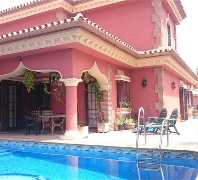 R3367234-Image 1-Detached - 3 Beds - 1080 Built
