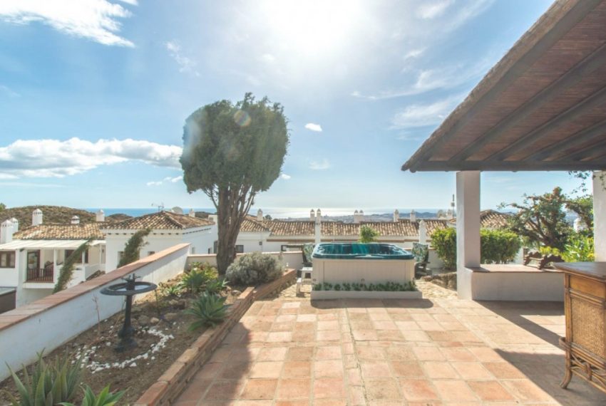 R3537112-Villa-For-Sale-Mijas-Costa-Detached-6-Beds-465-Built-5
