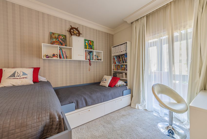 R3738733-Apartment-For-Sale-Nueva-Andalucia-Middle-Floor-3-Beds-152-Built-10