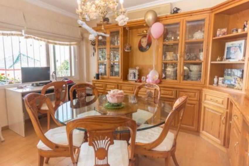 R3770659-Villa-For-Sale-Estepona-Detached-4-Beds-250-Built-11