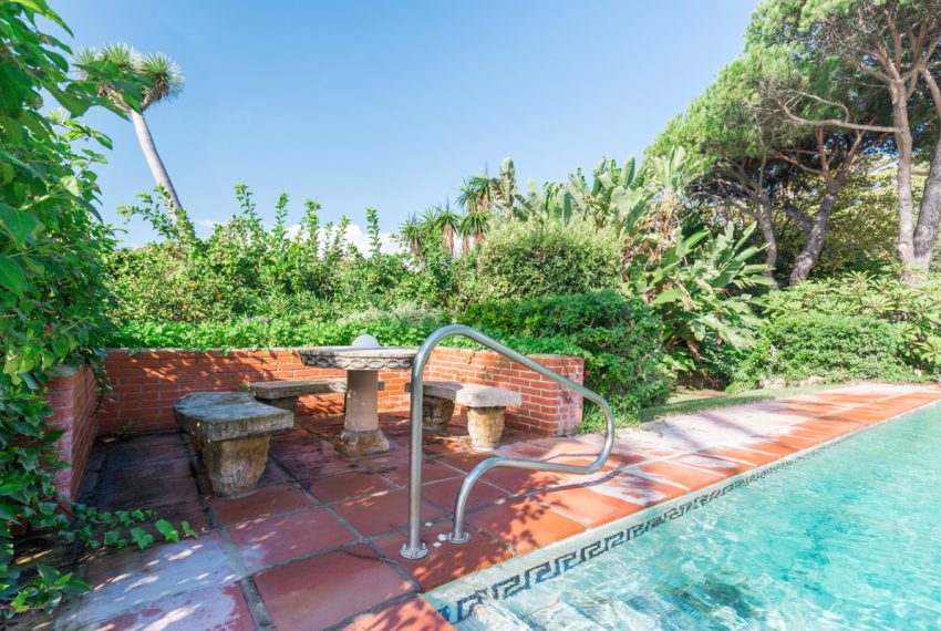 R3855409-Villa-For-Sale-Los-Monteros-Detached-5-Beds-420-Built-19