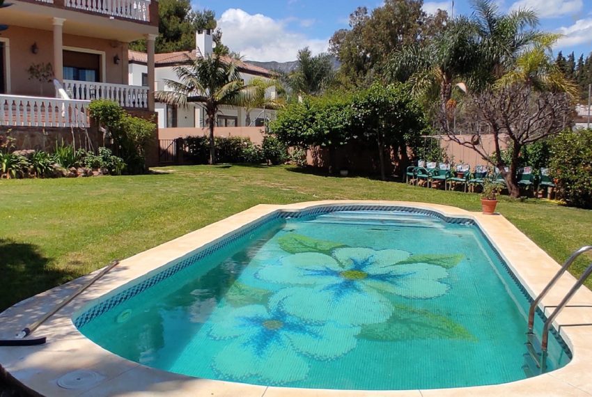 R3966214-Villa-For-Sale-Mijas-Costa-Detached-4-Beds-520-Built-1