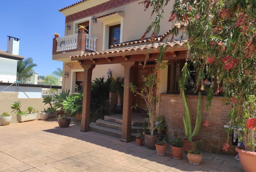 R3966214-Villa-For-Sale-Mijas-Costa-Detached-4-Beds-520-Built-3