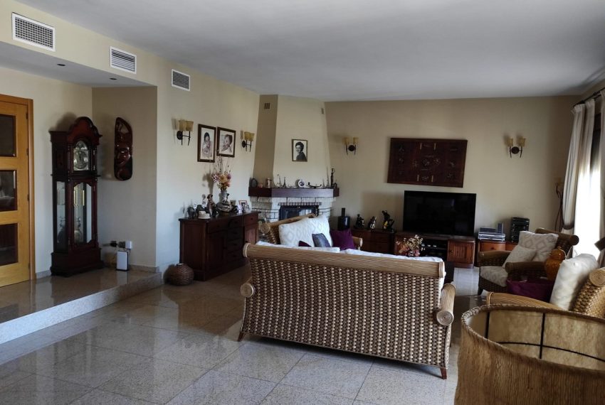 R3966214-Villa-For-Sale-Mijas-Costa-Detached-4-Beds-520-Built-8