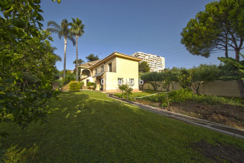 R3967933-Villa-For-Sale-New-Golden-Mile-Detached-5-Beds-528-Built-6