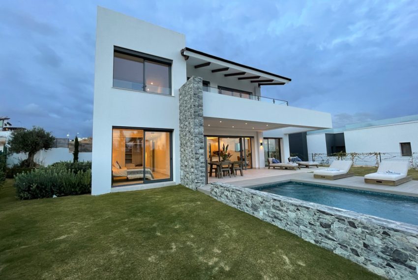 R3990073-Villa-For-Sale-Mijas-Costa-Detached-4-Beds-293-Built-7