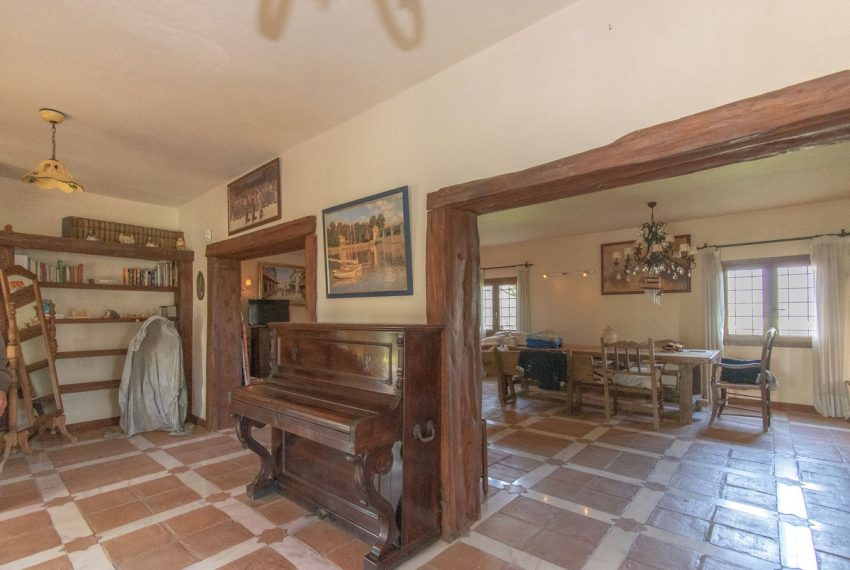 R4042774-Villa-For-Sale-Mijas-Finca-4-Beds-250-Built-12