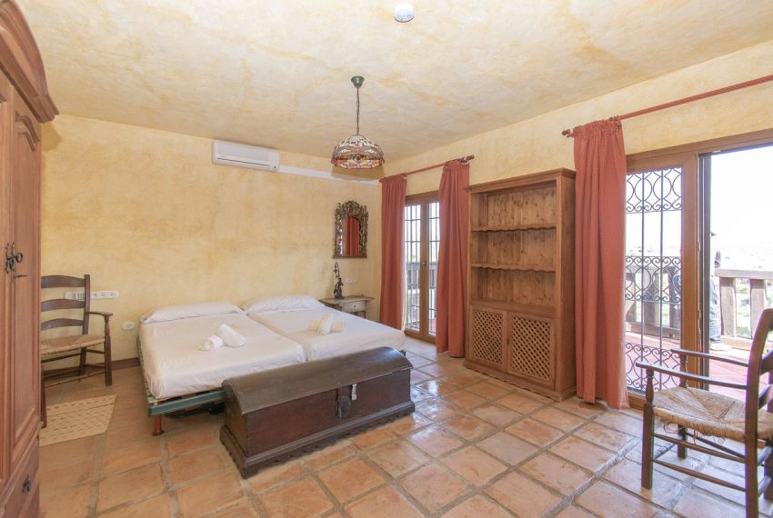 R4042774-Villa-For-Sale-Mijas-Finca-4-Beds-250-Built-17