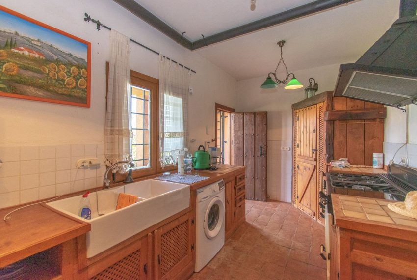 R4042774-Villa-For-Sale-Mijas-Finca-4-Beds-250-Built-9
