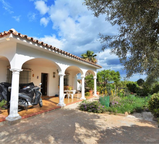 R4056274-Image 1-Detached - 3 Beds - 299 Built