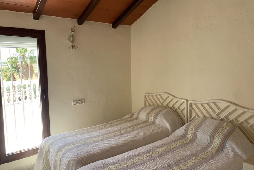 R4071616-Villa-For-Sale-Coin-Detached-4-Beds-271-Built-19