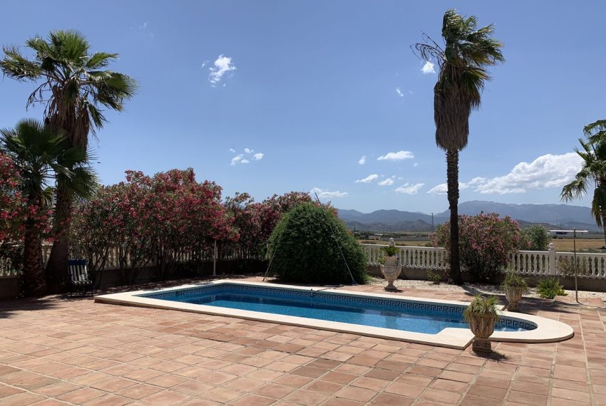 R4071616-Villa-For-Sale-Coin-Detached-4-Beds-271-Built-3