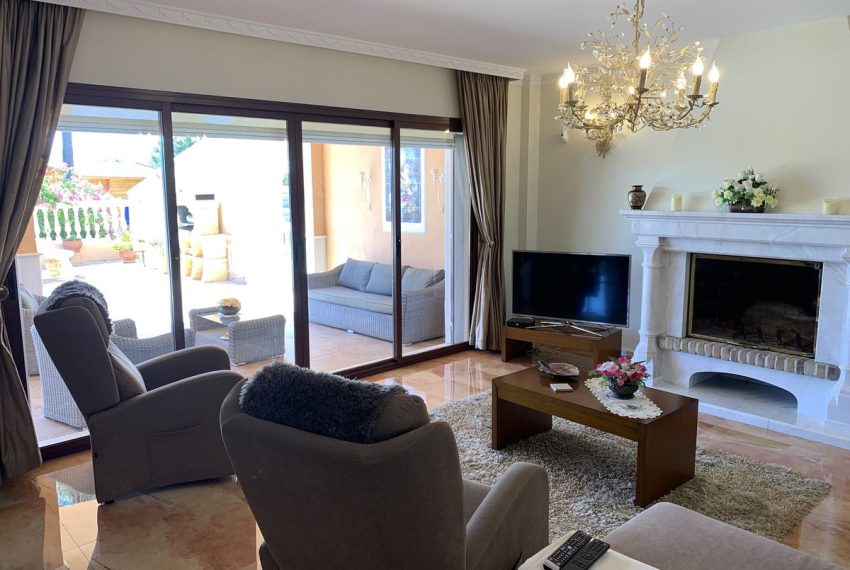 R4071616-Villa-For-Sale-Coin-Detached-4-Beds-271-Built-4