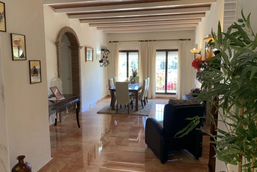 R4071616-Villa-For-Sale-Coin-Detached-4-Beds-271-Built-7