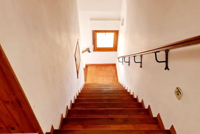 R4102684-Villa-For-Sale-Las-Chapas-Detached-5-Beds-790-Built-12