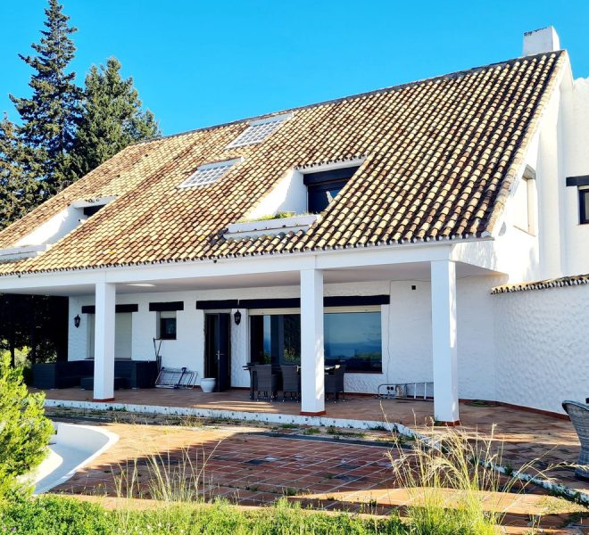 R4102684-Image 1-Detached - 5 Beds - 790 Built