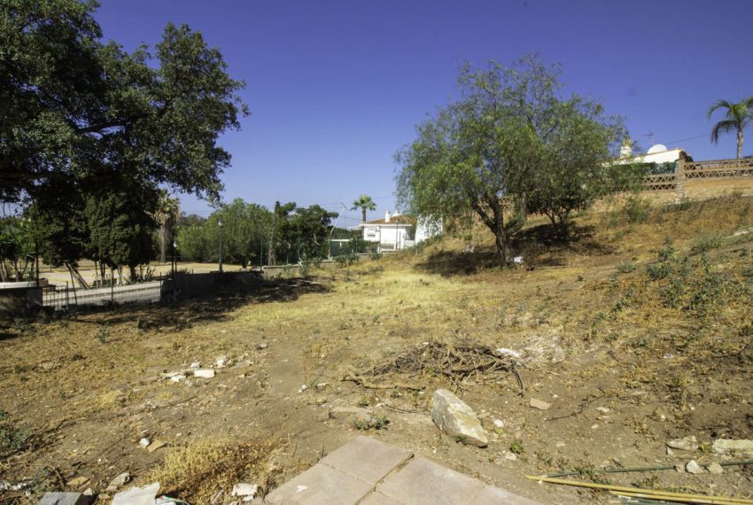 R4115770-Villa-For-Sale-Elviria-Detached-3-Beds-241-Built-10