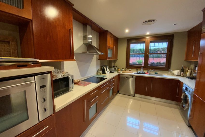 R4191364-Villa-For-Sale-Marbella-Detached-5-Beds-760-Built-19