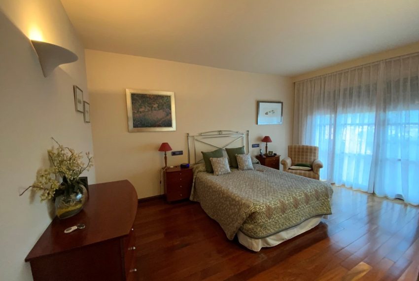 R4191364-Villa-For-Sale-Marbella-Detached-5-Beds-760-Built-9