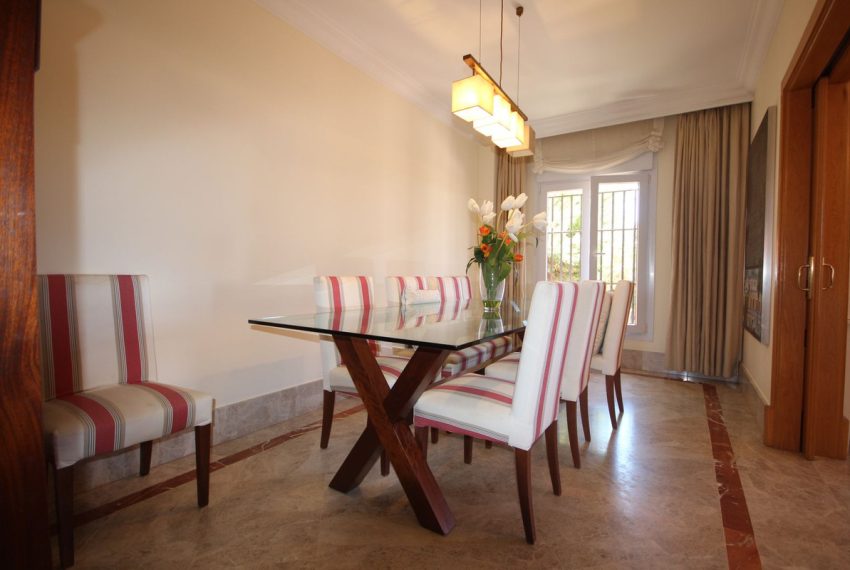 R4198714-Villa-For-Sale-Santa-Clara-Semi-Detached-3-Beds-270-Built-19