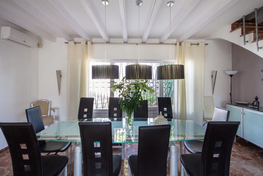 R4216087-Villa-For-Sale-Mijas-Costa-Detached-7-Beds-703-Built-7