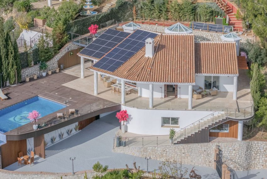 R4228546-Villa-For-Sale-Mijas-Detached-4-Beds-564-Built-1